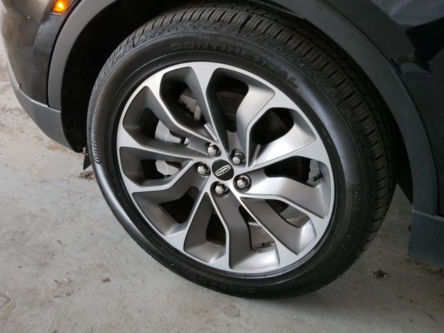 Thumbnail: 2023 Lincoln Corsair - 4