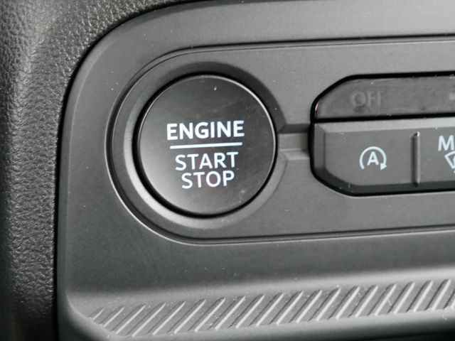 Thumbnail: 2025 Ford Bronco Sport - 17