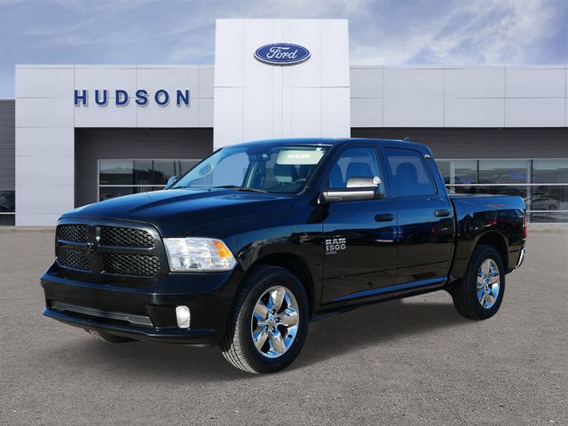 Thumbnail: 2022 RAM 1500 Classic - 1