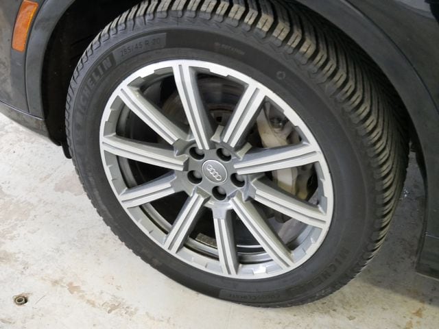 Thumbnail: 2018 Audi Q7 - 4