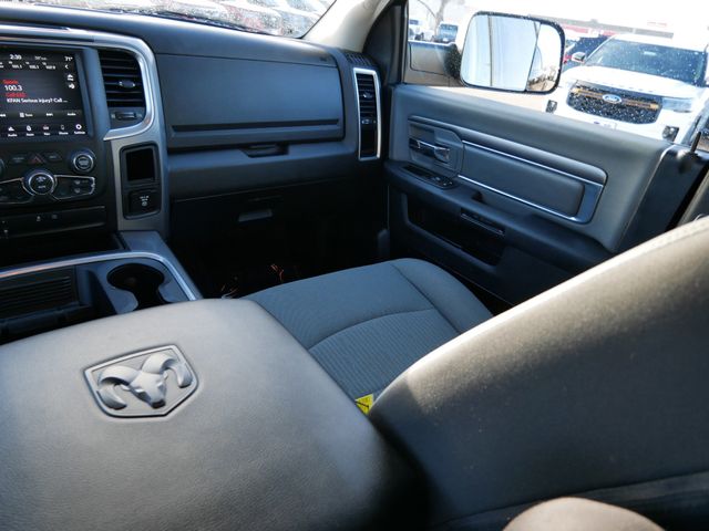 Thumbnail: 2022 RAM 1500 Classic - 12