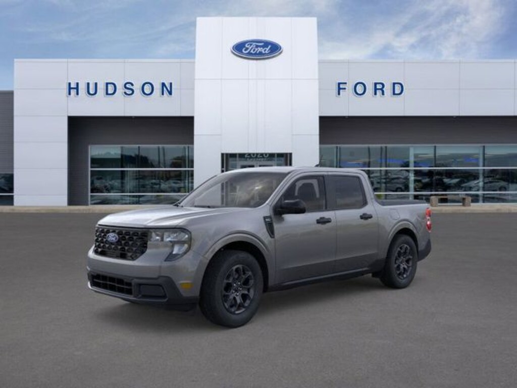 New 2025 Ford Maverick XLT Truck