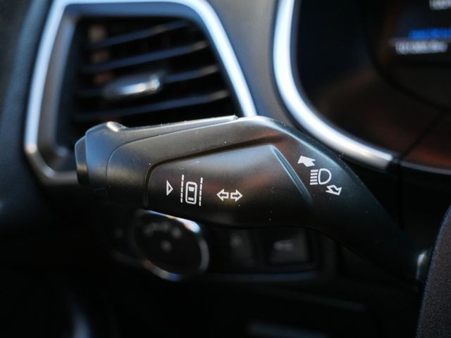 Thumbnail: 2016 Ford Edge - 33