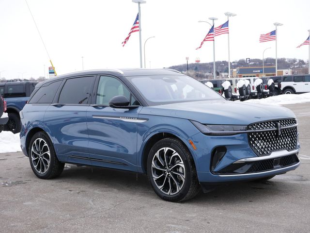 Thumbnail: 2025 Lincoln Nautilus - 18