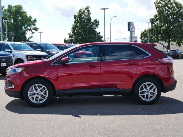 Thumbnail: 2022 Ford Edge - 2