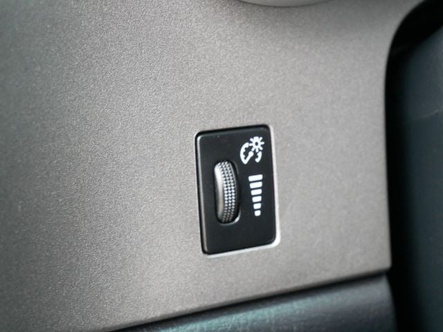 2011 Toyota Tundra Grade 29
