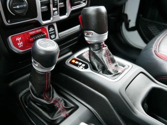 Thumbnail: 2021 Jeep Wrangler - 15