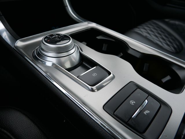 Thumbnail: 2024 Ford Edge - 15