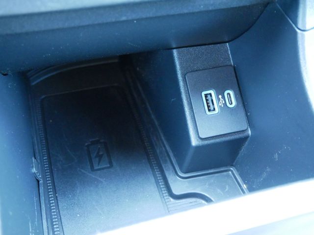 Thumbnail: 2022 Ford Edge - 14