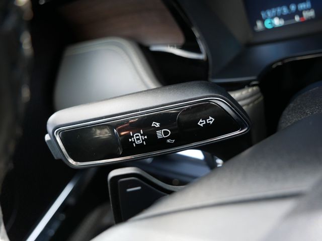 Thumbnail: 2023 Lincoln Corsair - 29