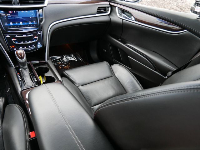 Thumbnail: 2017 Cadillac XTS - 10