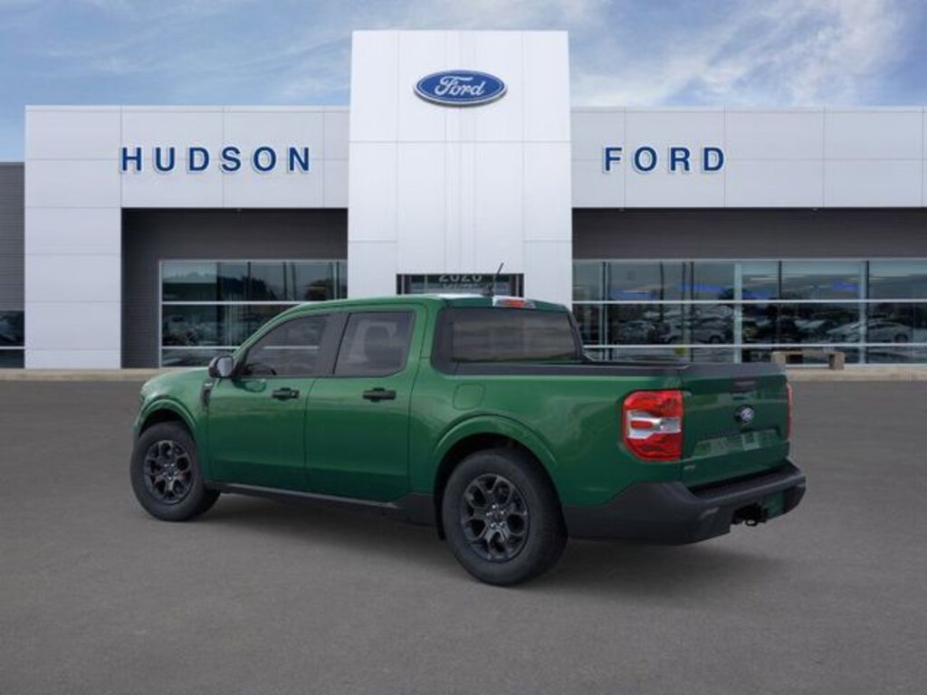 New 2025 Ford Maverick XLT Truck