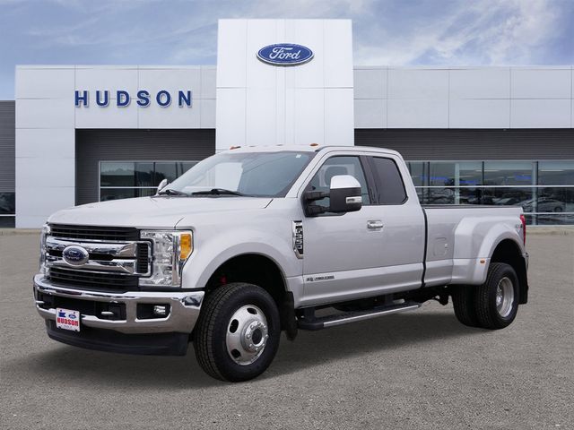 2017 Ford F-350 XLT -
                  Hudson, WI