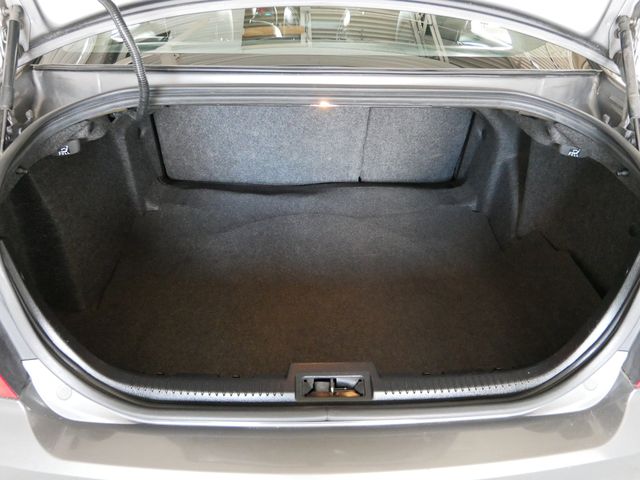Thumbnail: 2010 Ford Fusion - 7