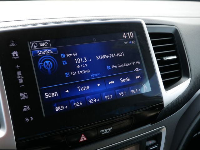 Thumbnail: 2017 Honda Ridgeline - 9