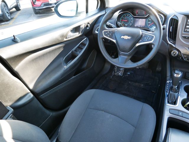 Thumbnail: 2018 Chevrolet Cruze - 7