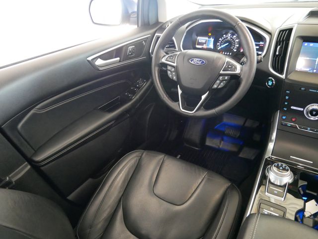 Thumbnail: 2020 Ford Edge - 12