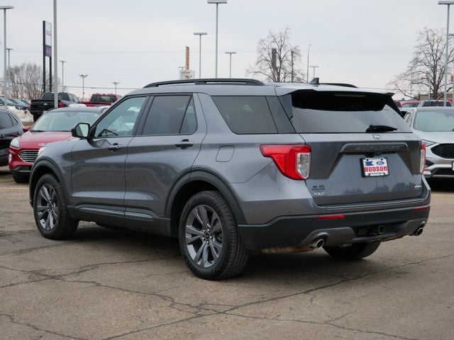 Thumbnail: 2022 Ford Explorer - 3
