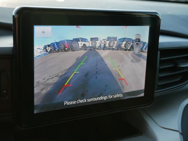 Thumbnail: 2022 Ford Explorer - 30