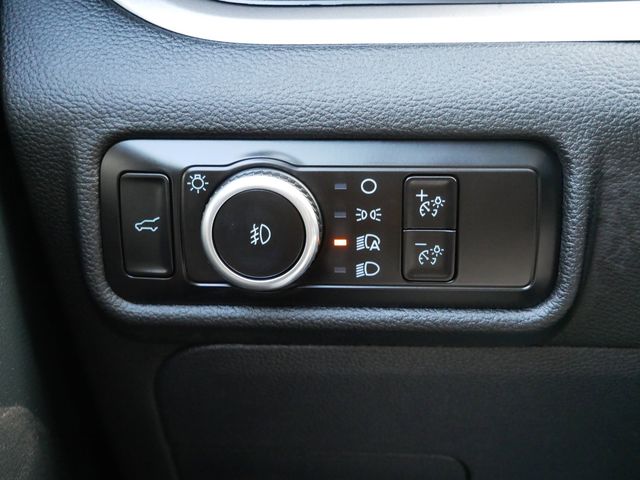 Thumbnail: 2023 Ford Explorer - 16