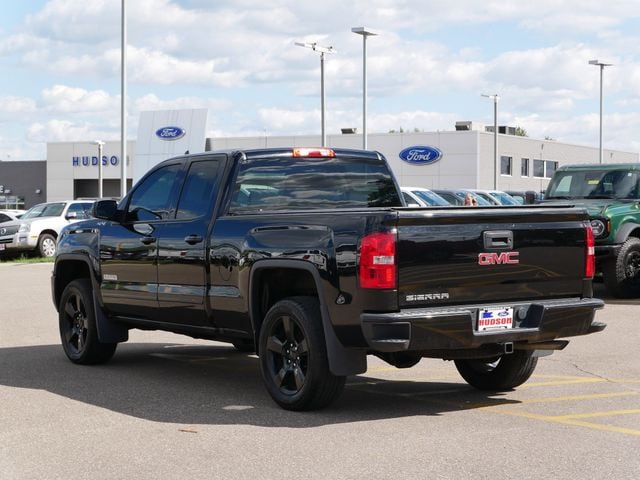 Thumbnail: 2017 GMC Sierra 1500 - 3