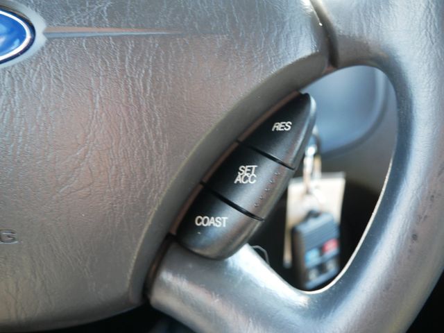 Thumbnail: 2007 Ford Focus - 25