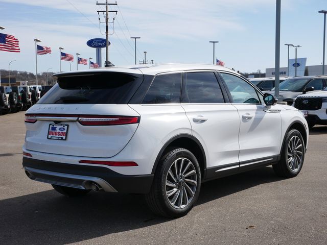 Thumbnail: 2023 Lincoln Corsair - 20