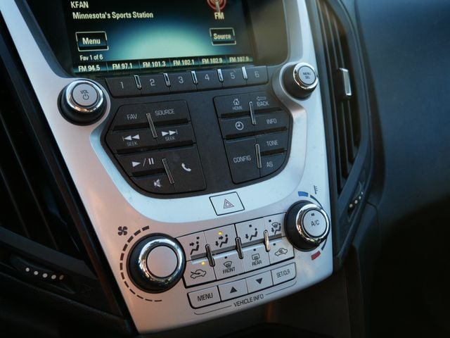 Thumbnail: 2017 Chevrolet Equinox - 11