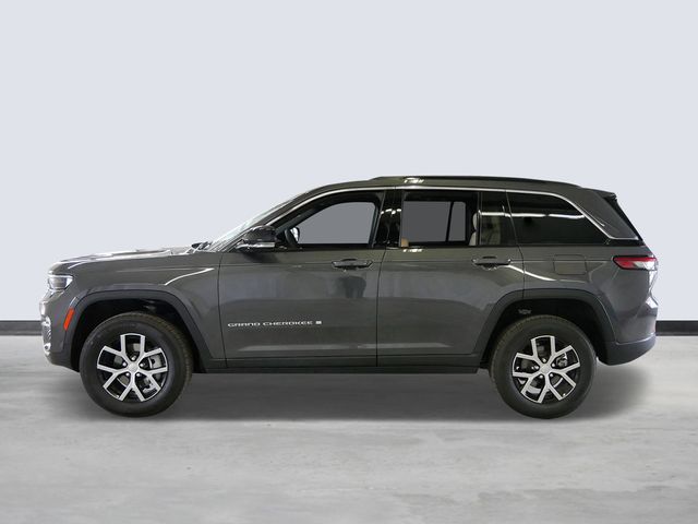Thumbnail: 2025 Jeep Grand Cherokee - 2