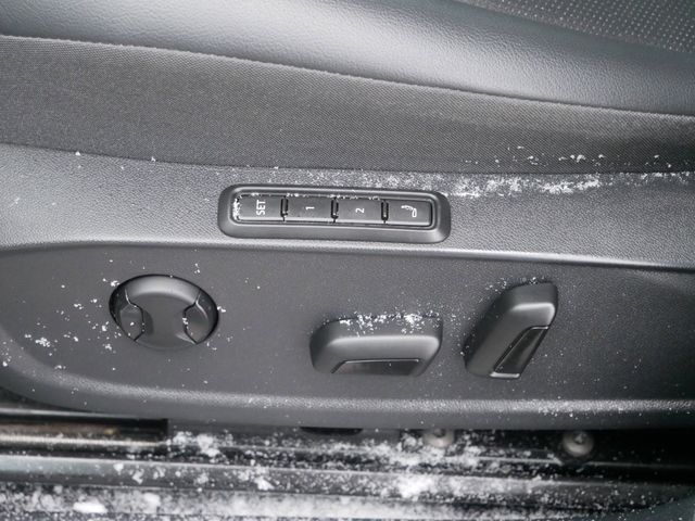 Thumbnail: 2021 Volkswagen ID.4 - 24