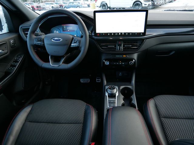 Thumbnail: 2023 Ford Escape - 7