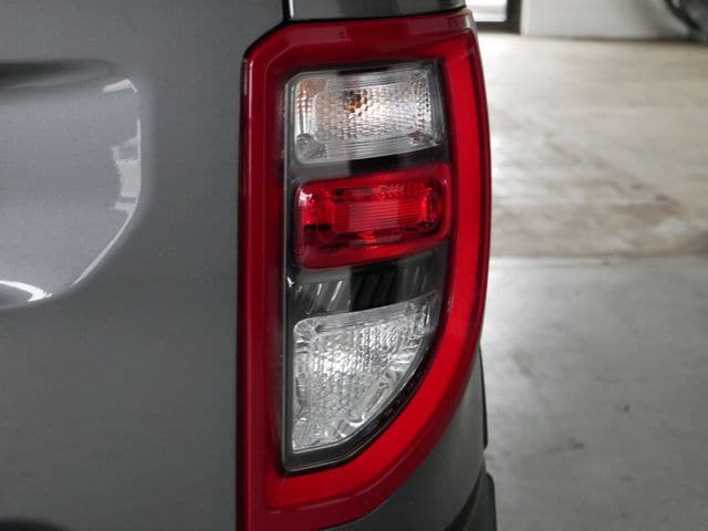 Thumbnail: 2022 Ford Bronco Sport - 8