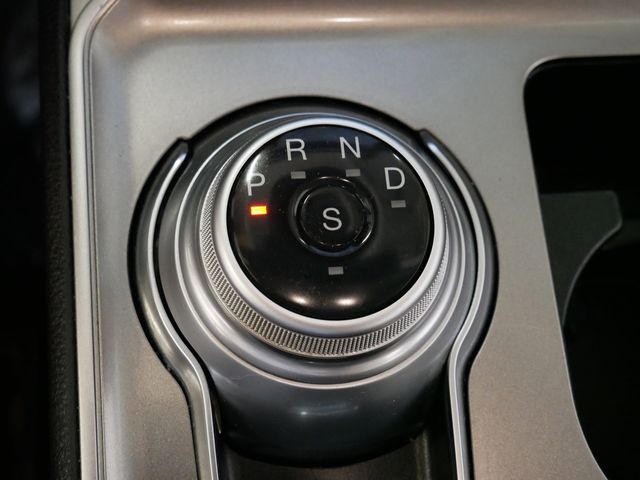 Thumbnail: 2023 Ford Edge - 22