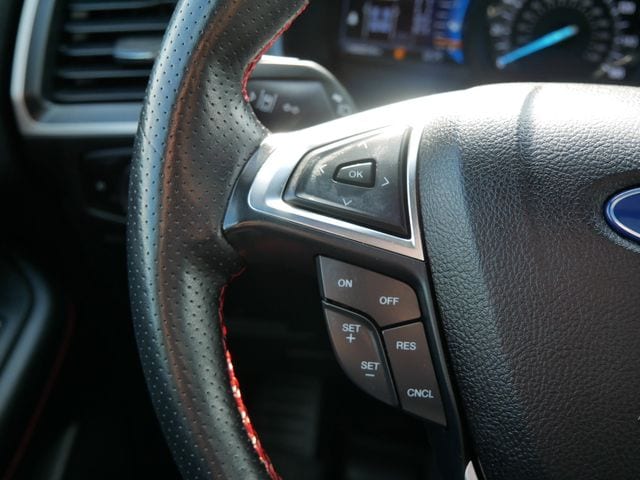 Thumbnail: 2023 Ford Edge - 25