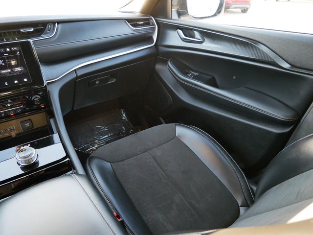 Thumbnail: 2023 Jeep Grand Cherokee L - 10