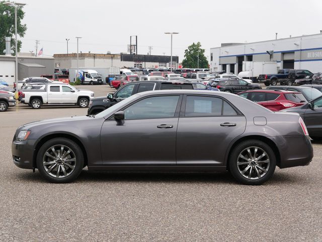 Thumbnail: 2014 Chrysler 300 - 2