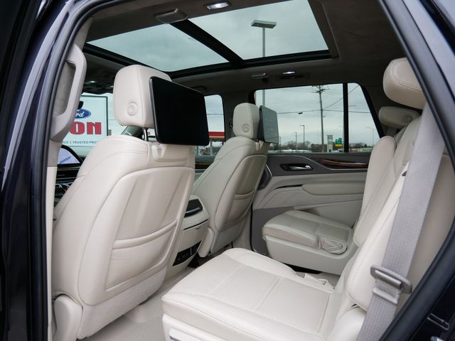 Thumbnail: 2022 Cadillac Escalade - 4