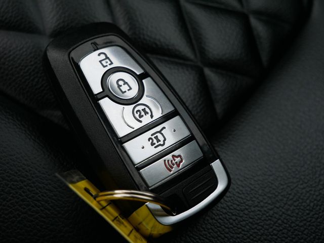 Thumbnail: 2024 Ford Edge - 31