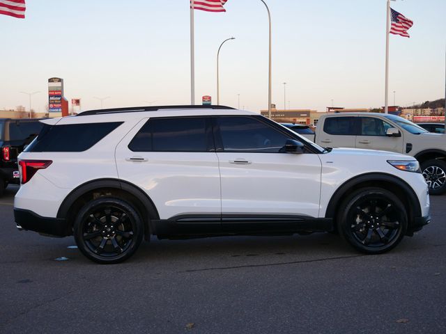 Thumbnail: 2022 Ford Explorer - 20