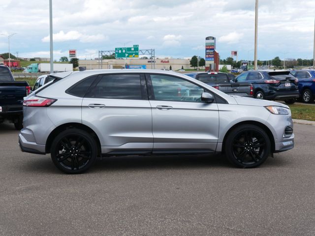 Thumbnail: 2024 Ford Edge - 21