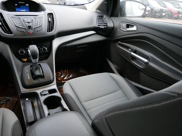 Thumbnail: 2015 Ford Escape - 9