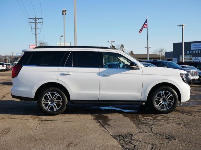 Thumbnail: 2025 Ford Expedition - 18
