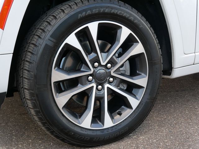 Thumbnail: 2022 Jeep Grand Cherokee L - 23