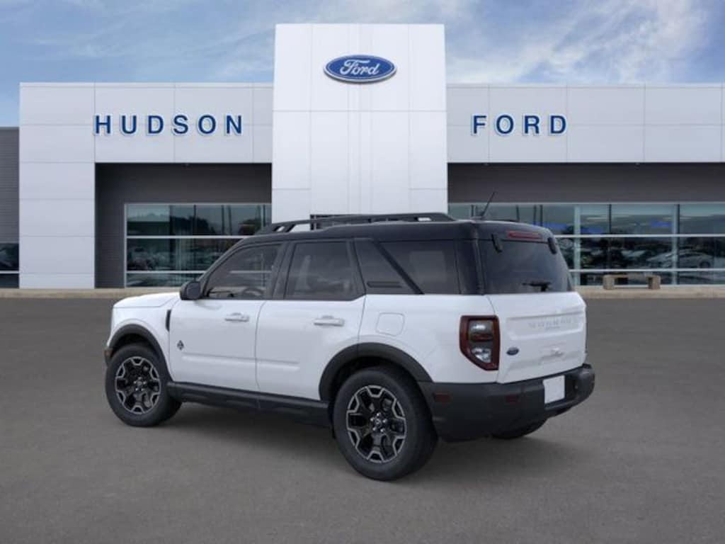 New 2025 Ford Bronco Sport Outer Banks SUV