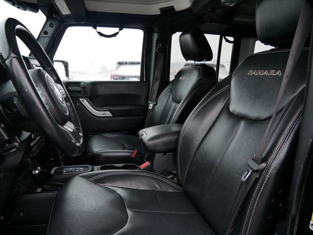 Thumbnail: 2017 Jeep Wrangler - 12