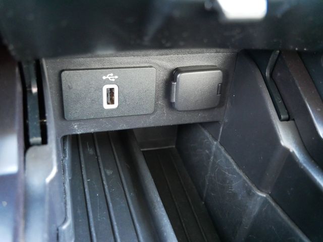 Thumbnail: 2018 Ford Explorer - 14