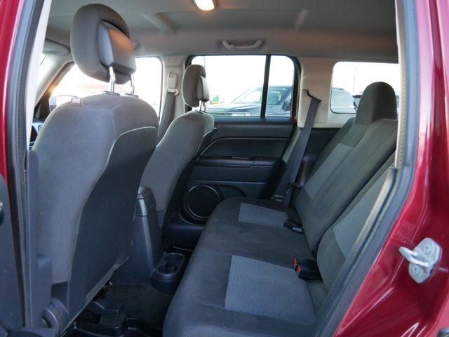 Thumbnail: 2015 Jeep Patriot - 5