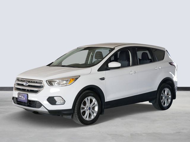 Thumbnail: 2017 Ford Escape - 1