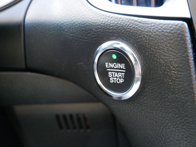 Thumbnail: 2016 Ford Edge - 17