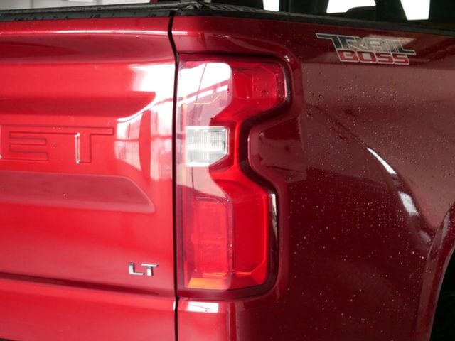 Thumbnail: 2020 Chevrolet Silverado 1500 - 6
